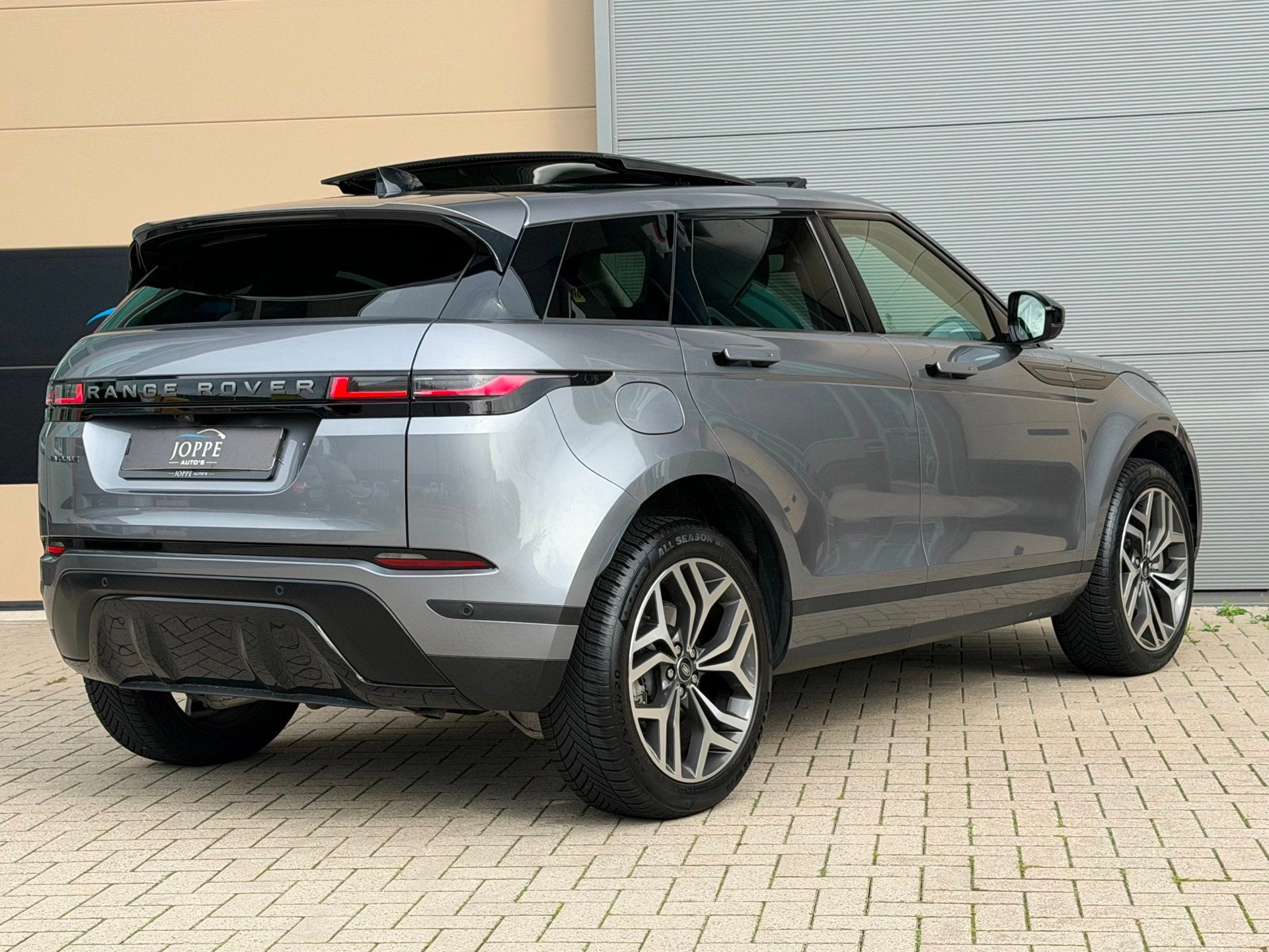 Land Rover RANGE ROVER EVOQUE 1.5 P300e AWD Dyanamic SE |Pan, Auto's, Automaat, 309 pk, 14 kWh, Euro 6