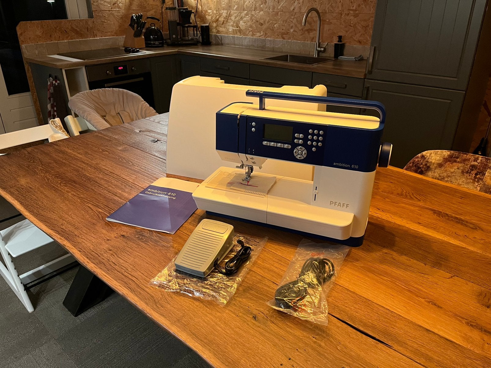 Naaimachine PFAFF Ambition 610 NIEUW!!!, Ophalen, Nieuw