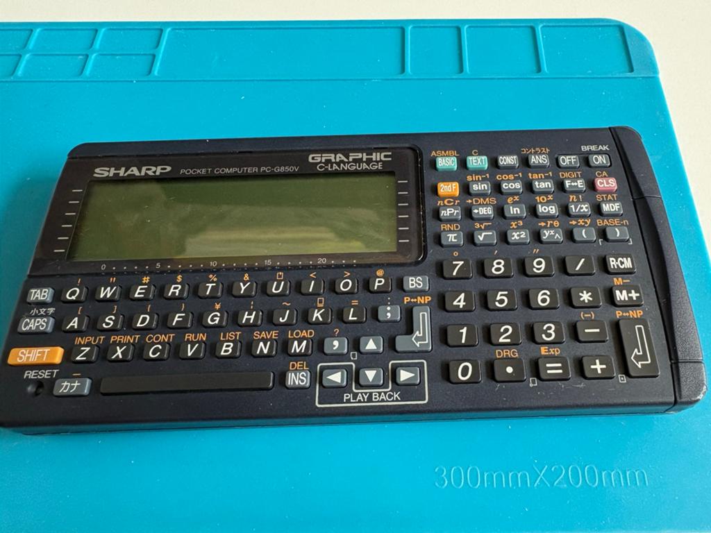SHARP PC-G850V Pocket computer, Computers en Software, Vintage Computers, Ophalen of Verzenden