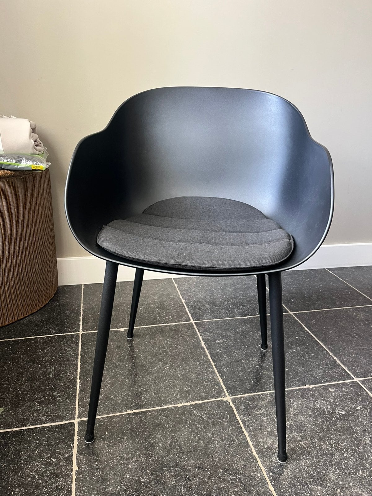 8 kuipstoeltjes/ eetkamer stoelen, Huis en Inrichting, Ophalen, Kunststof, Zwart, Zo goed als nieuw