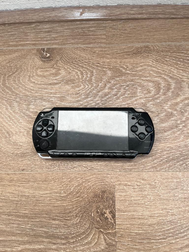 Sony PSP-2004, voor onderdelen, Spelcomputers en Games, Met games, Zwart, Ophalen of Verzenden, Niet werkend