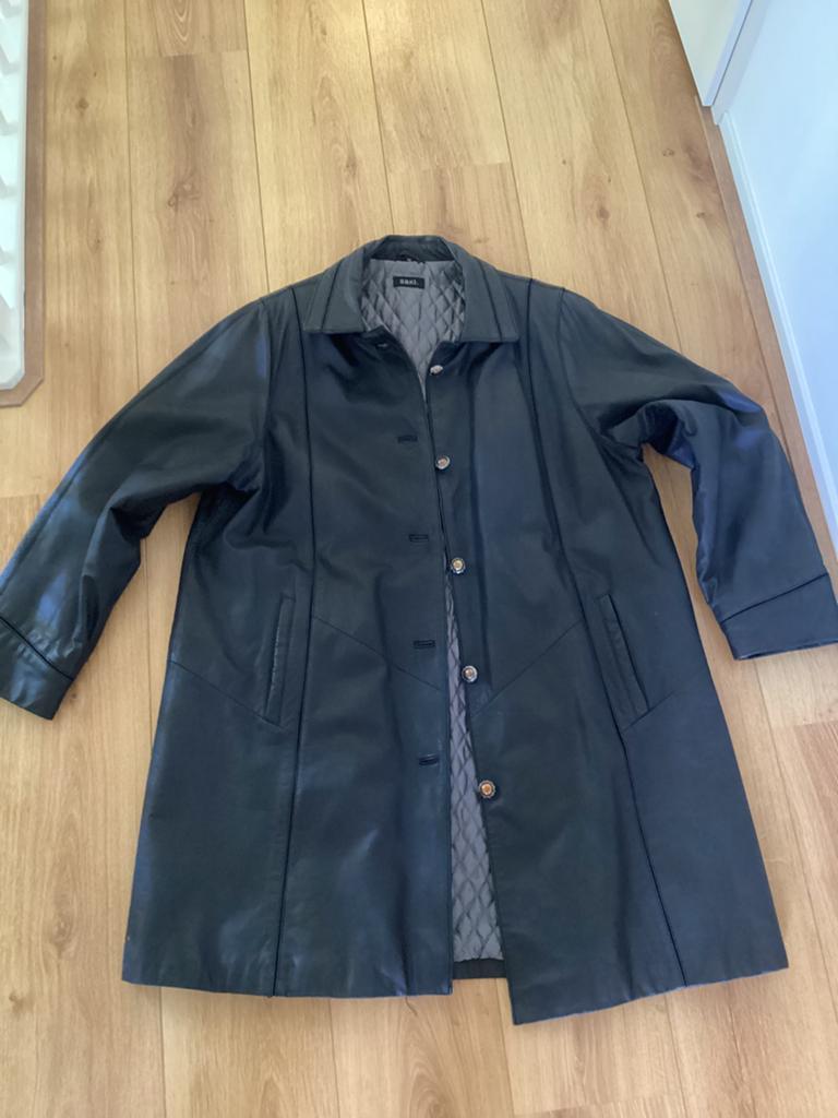 Damesjas, leer, zwart Vintage, mooie details mt 44., Ophalen of Verzenden, Zo goed als nieuw, Maat 42/44 (L), Zwart