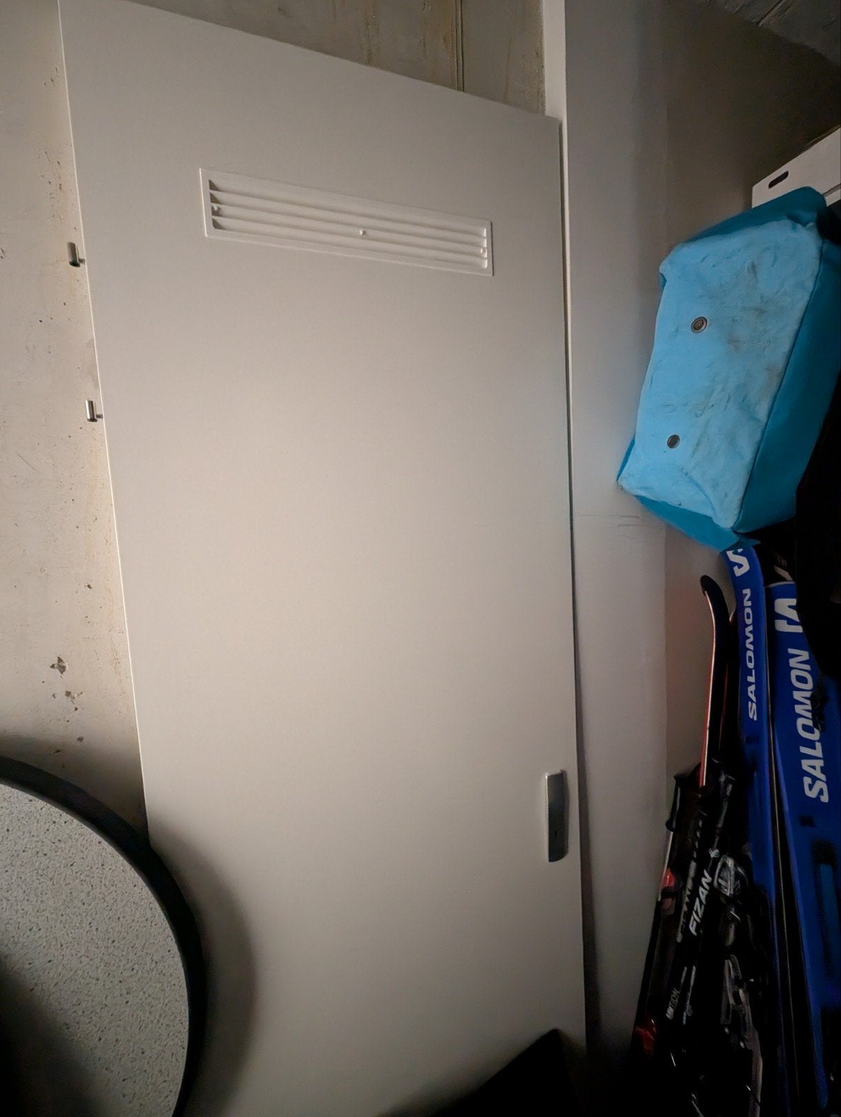 Witte binnendeur met ventilatierooster, Doe-het-zelf en Verbouw, Ophalen, Minder dan 80 cm, 215 cm of meer, Binnendeur