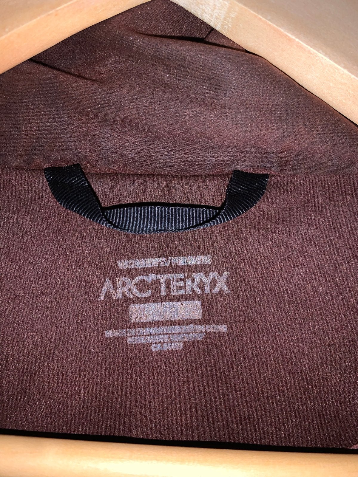 Arcteryx Dames winter Jas Maat L - Oranje/Bruin, Ophalen of Verzenden, Zo goed als nieuw, Maat 42/44 (L), Oranje
