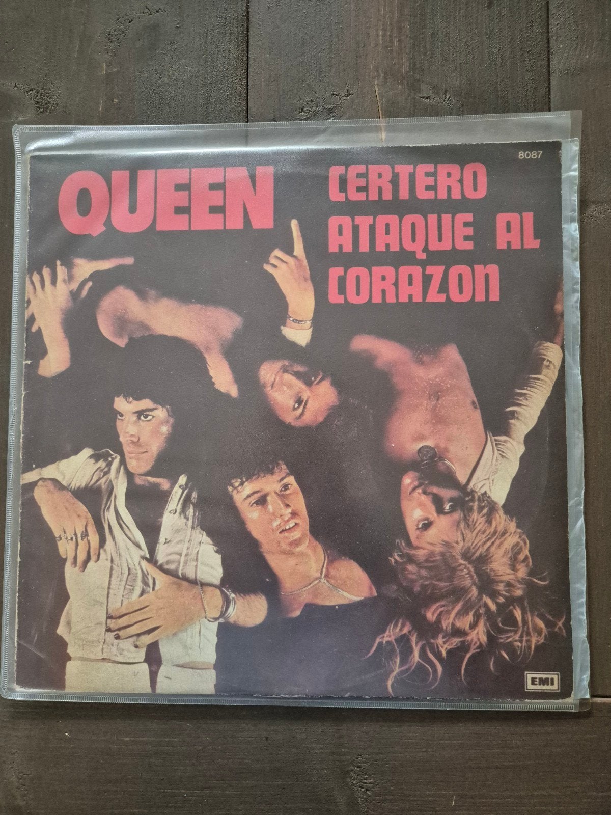 QUEEN, CERTERO ATAQUE AL CORAZON, Cd's en Dvd's, Ophalen, Zo goed als nieuw, 12 inch, Poprock