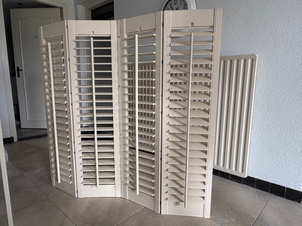 Shutters RAL 9001 130 cm X 130 cm, Ophalen, Gebruikt, Crème, 100 tot 150 cm