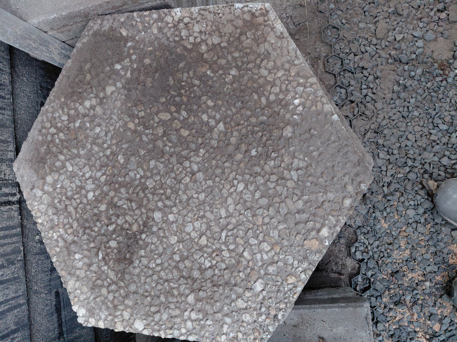 Gebruikte terrastegels, grindtegels, zeskant, 40x40 cm, Ophalen, Gebruikt, Minder dan 5 m², Grind