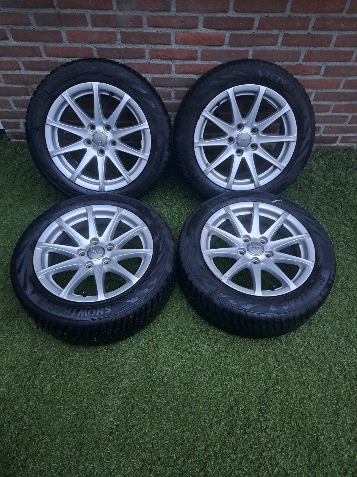 originele audi velgen met vredestein winterbanden 16inch, Ophalen, Gebruikt, Audi