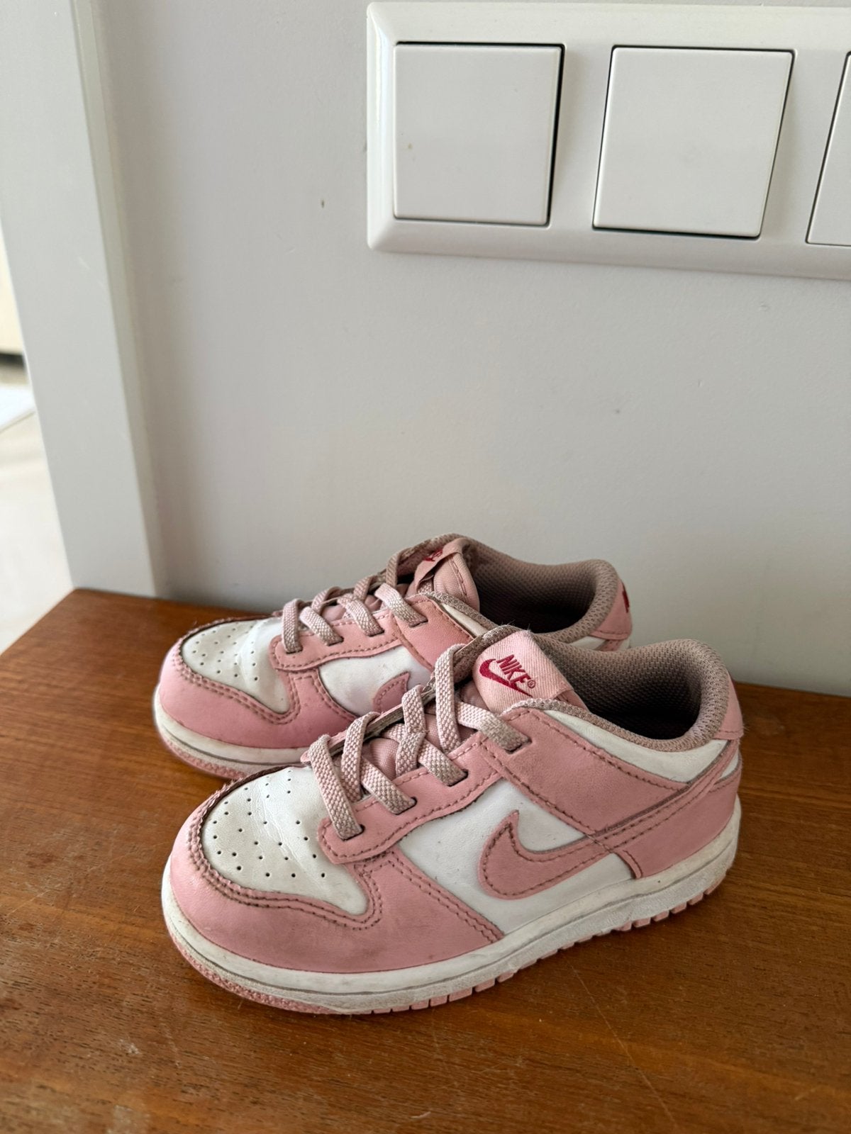 Leuke Nike Air Force 1 in maat 26, Kinderen en Baby's, Gebruikt, Meisje, Sportschoenen, Ophalen of Verzenden