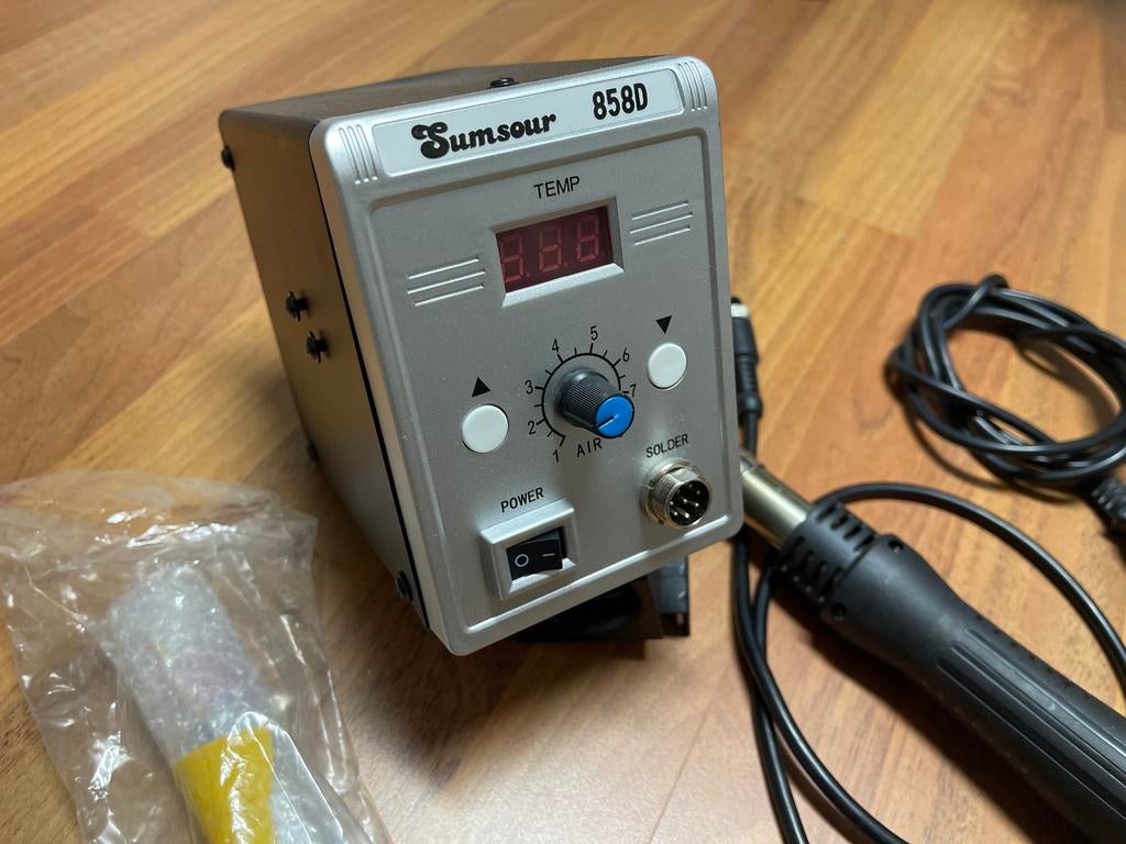 Sumsour 858D Hetelucht Soldeerstation - reflow SMD, Ophalen of Verzenden, Zo goed als nieuw, Minder dan 150 ampère, Overige typen