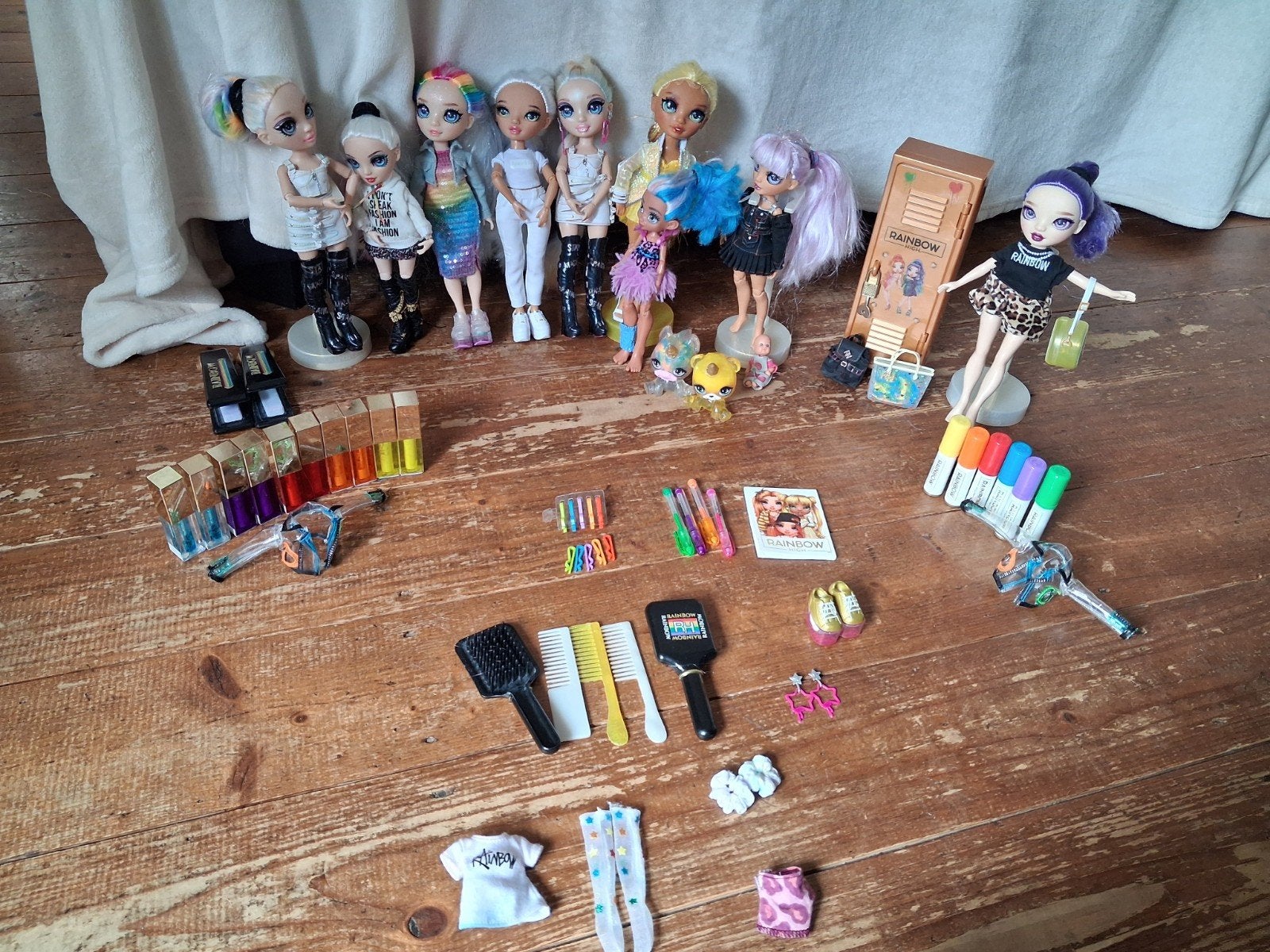 Grote collectie Rainbow High poppen met accessoires, Ophalen, Gebruikt, Overige typen