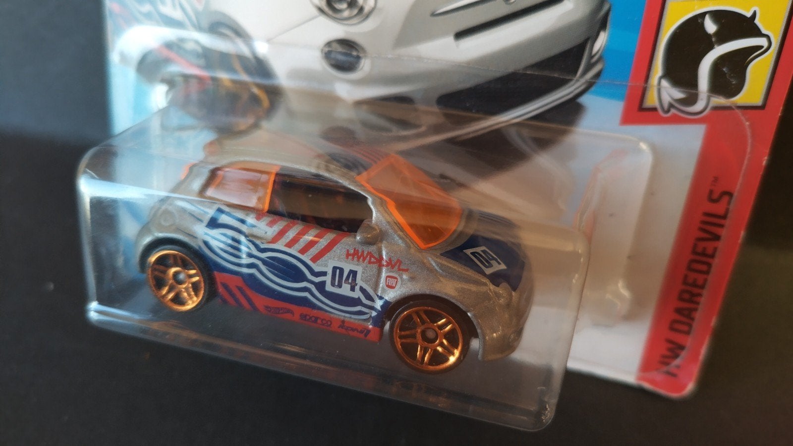 Fiat 500 zilver 1:64 3inch Hotwheels Pol, Auto, Verzenden, ., Zo goed als nieuw