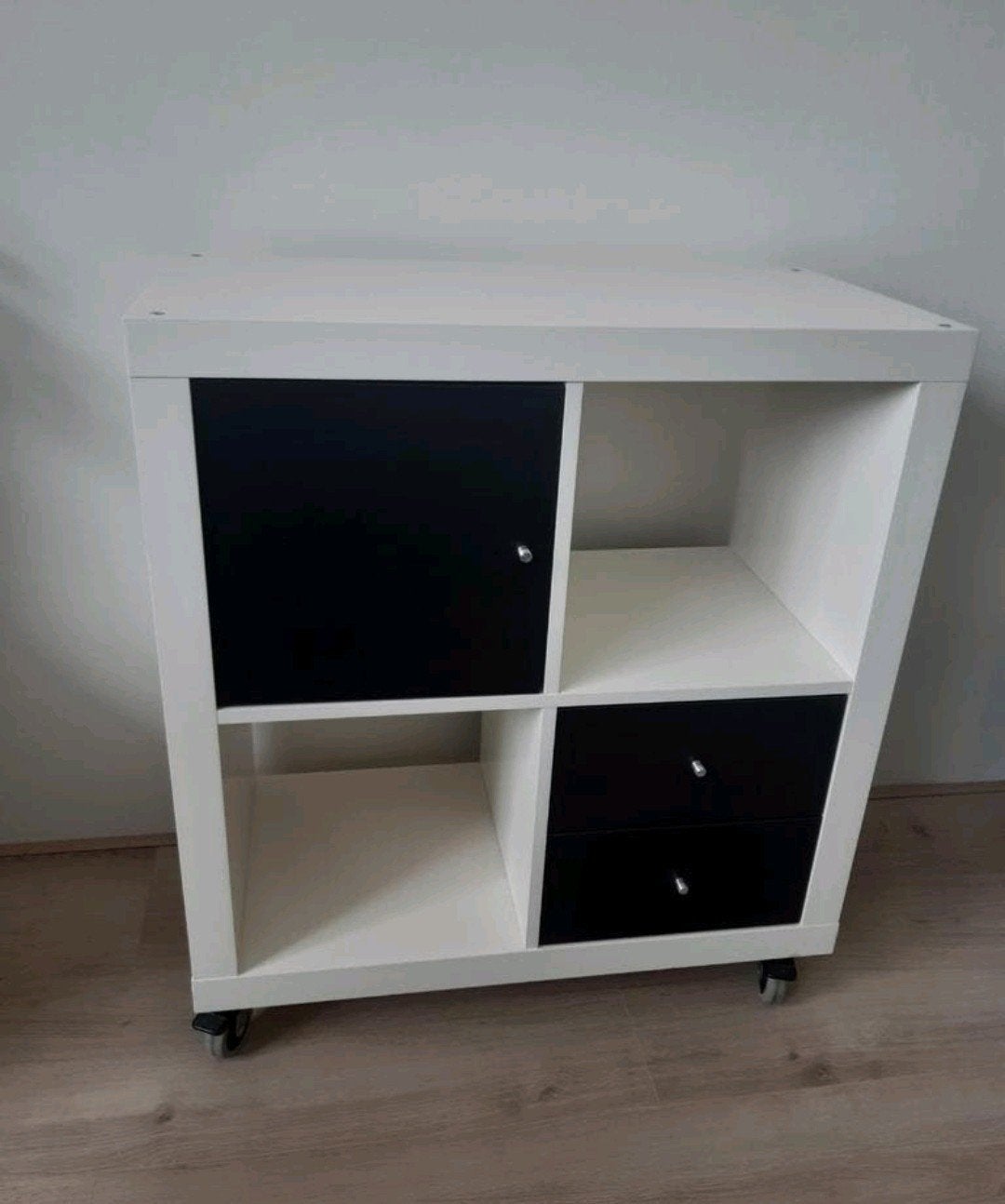 Ikea Kallax kast met inzetstukken, Ophalen, Gebruikt, Met deur(en), Minder dan 100 cm