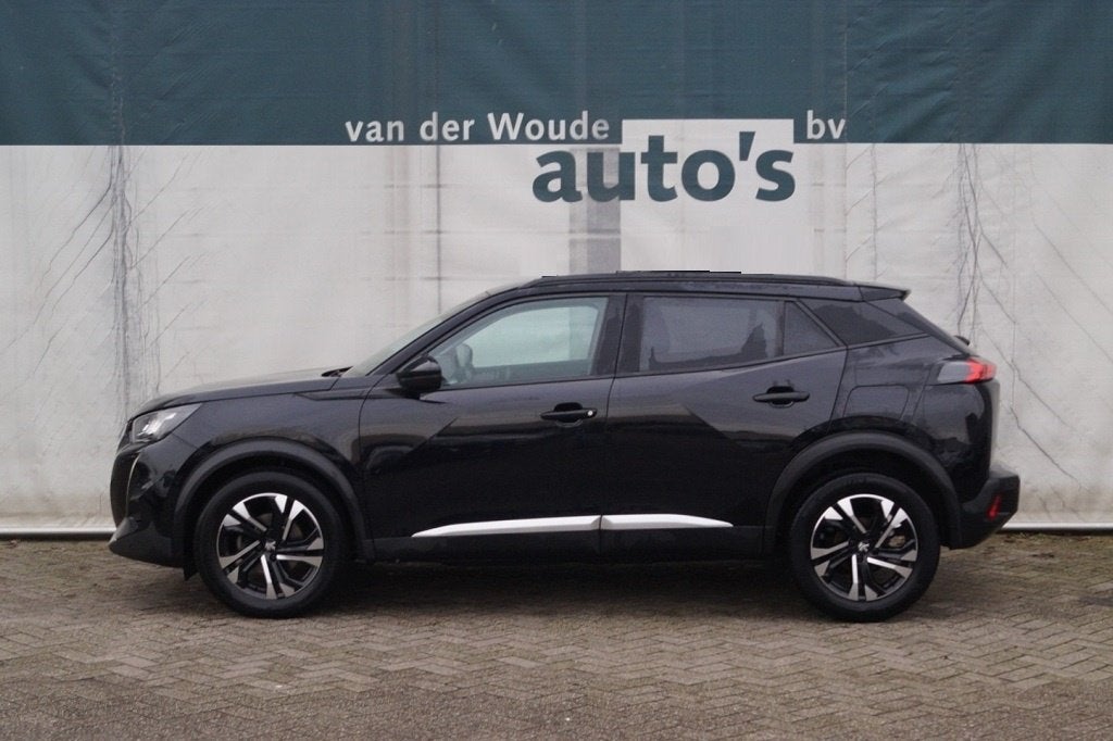 Peugeot 2008 1.2 PureTech 130pk Allure -NAVI-ECC-PDC-, Voorwielaandrijving, Dealer onderhouden, Gebruikt, Euro 6