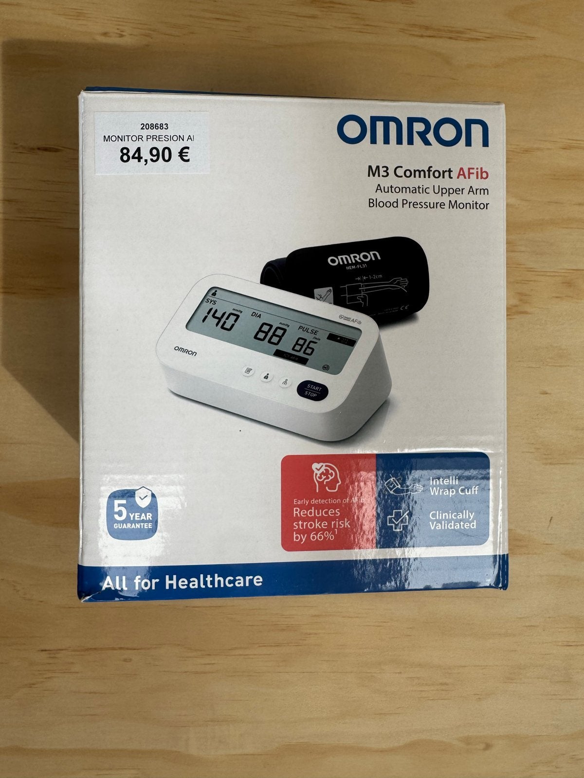Omron M3 Comfort AFib Bloeddrukmeter met Intelli Wrap Cuff, Ophalen of Verzenden, Zo goed als nieuw, Overige typen