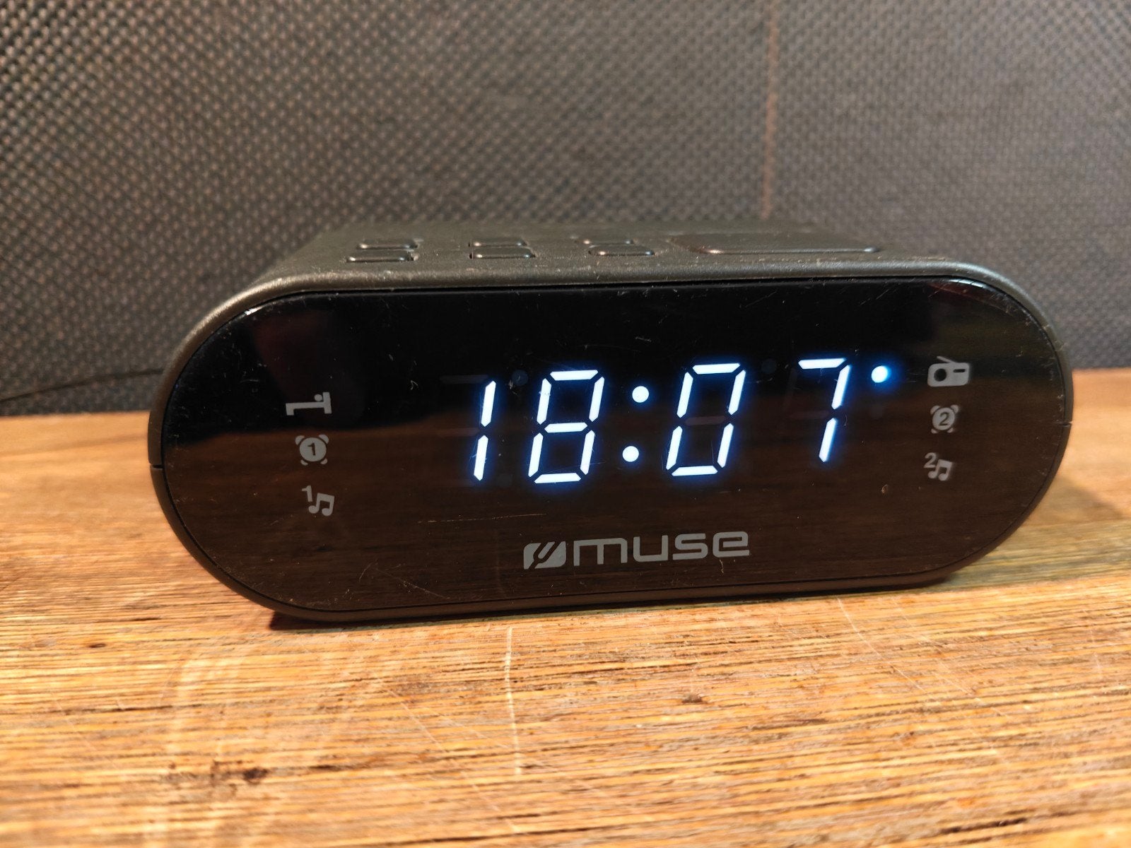 Muse M-10 CR Dual Alarm Clock Radio PLL Wekkerradio, Ophalen of Verzenden, Gebruikt, Overige typen