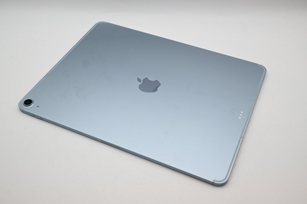 Apple iPad Air (2026) 13 Inch M4 256GB, -, Overige typen, Ophalen of Verzenden, Zo goed als nieuw