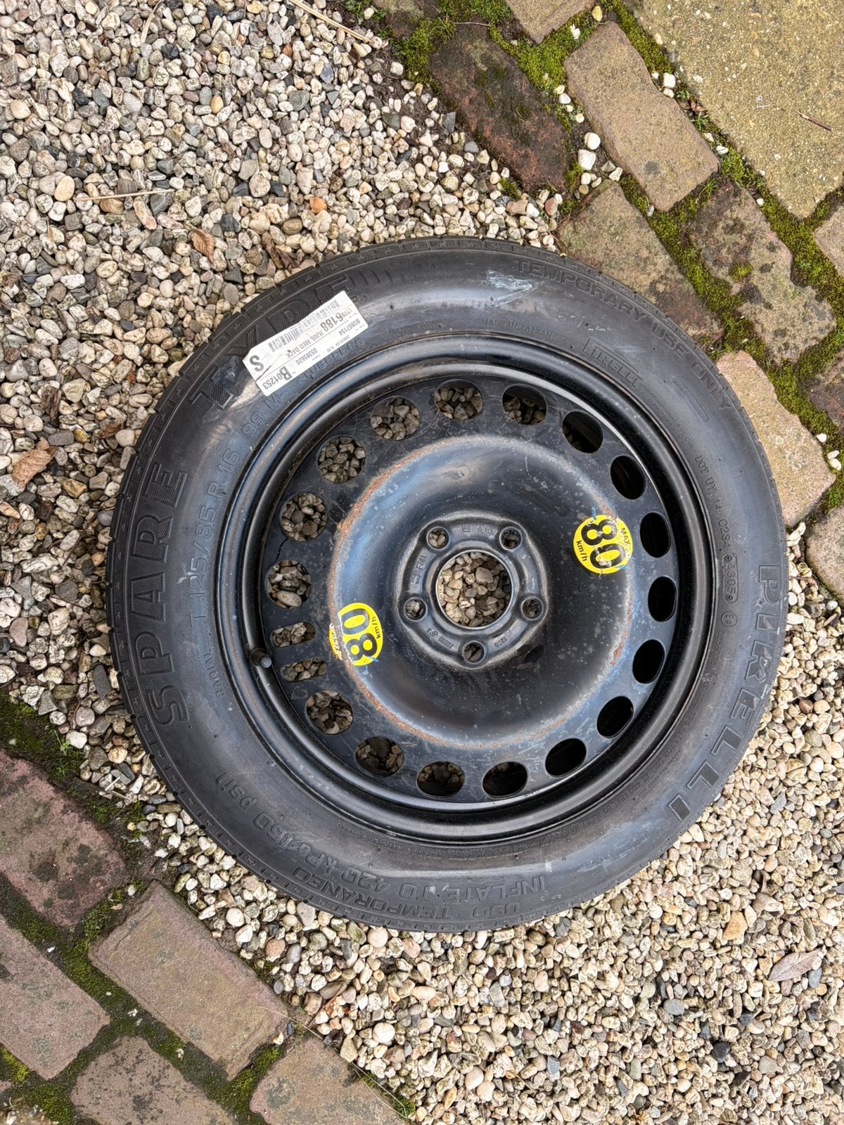 Thuiskomertje, reserve wiel, reserve band,R16, Ophalen, Audi