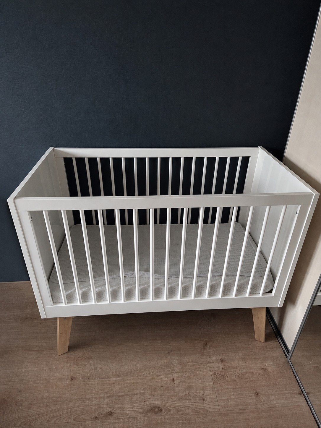 Kidsmill Sixties ledikant (hoogglans wit), Ophalen, Gebruikt, Ledikant