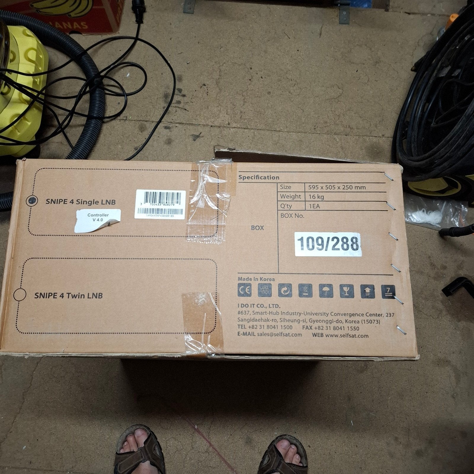 SNIPE 4 Automatische Satellietantenne met Bluetooth, Ophalen of Verzenden, Zo goed als nieuw, (Schotel)antenne, Overige merken