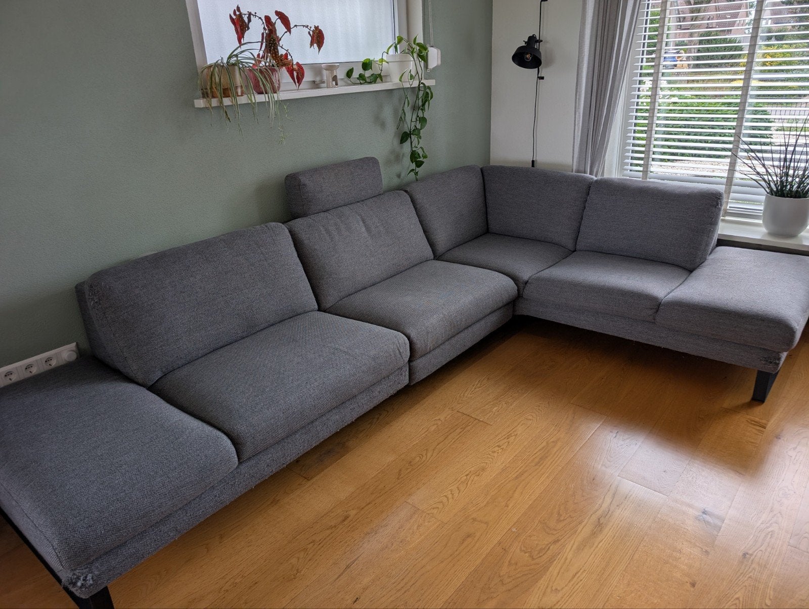 GRATIS: Montel hoekbank met elektrisch relaxdeel - 330x220 c, Ophalen