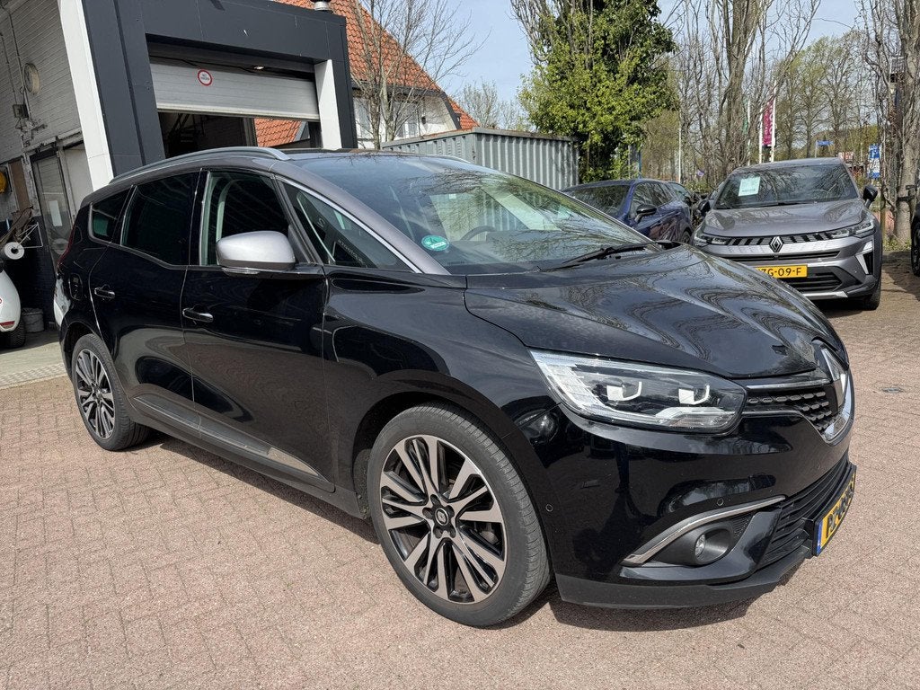 Renault Grand Scénic 1.2 TCe Initiale Paris, Auto's, Renault, Voorwielaandrijving, Gebruikt, Euro 6, 4 cilinders