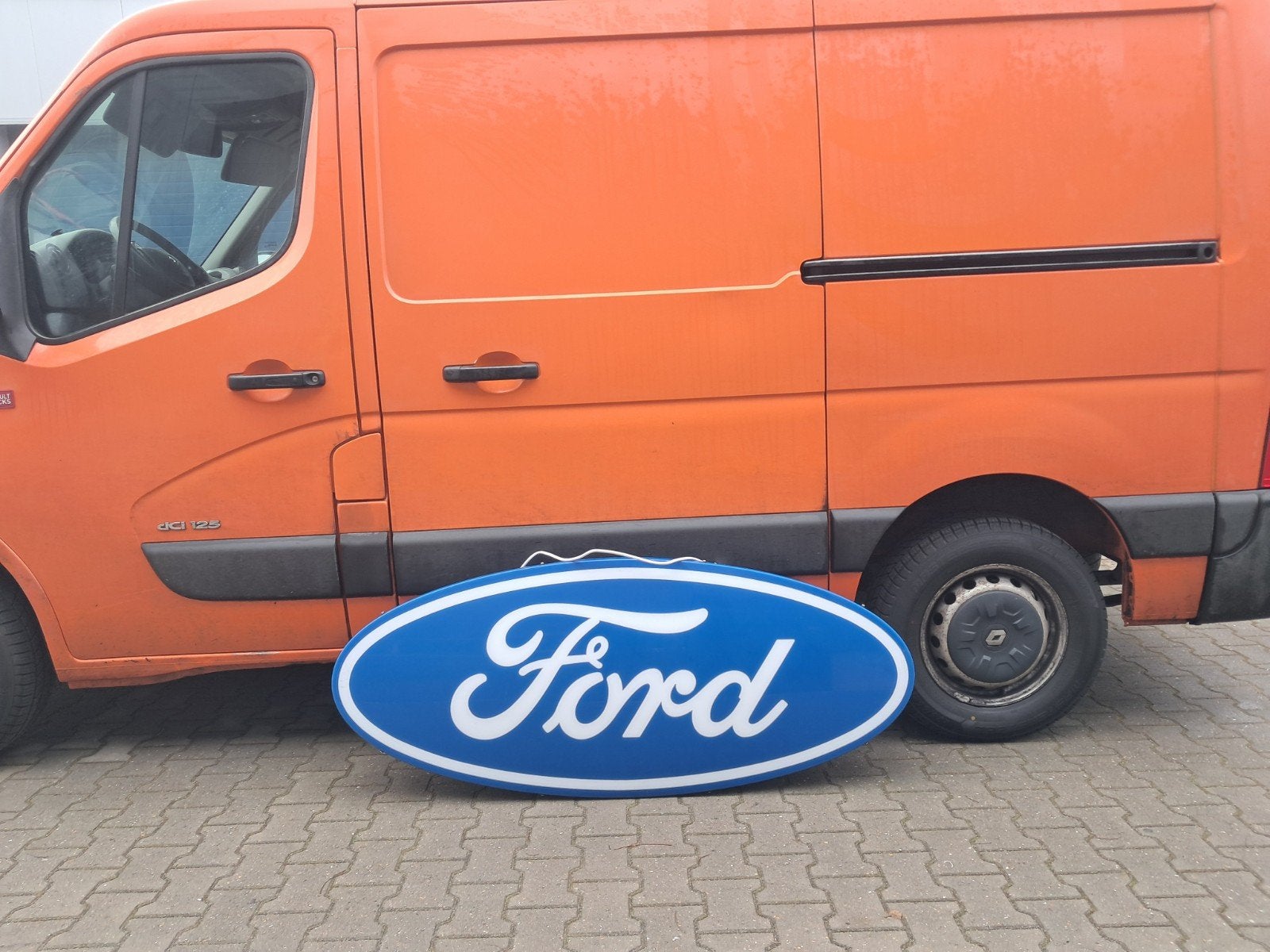 Originele Ford dealer lichtbak 160cm werkend en heel netjes., Verzamelen, Ophalen, Eu, Gebruikt, Eu