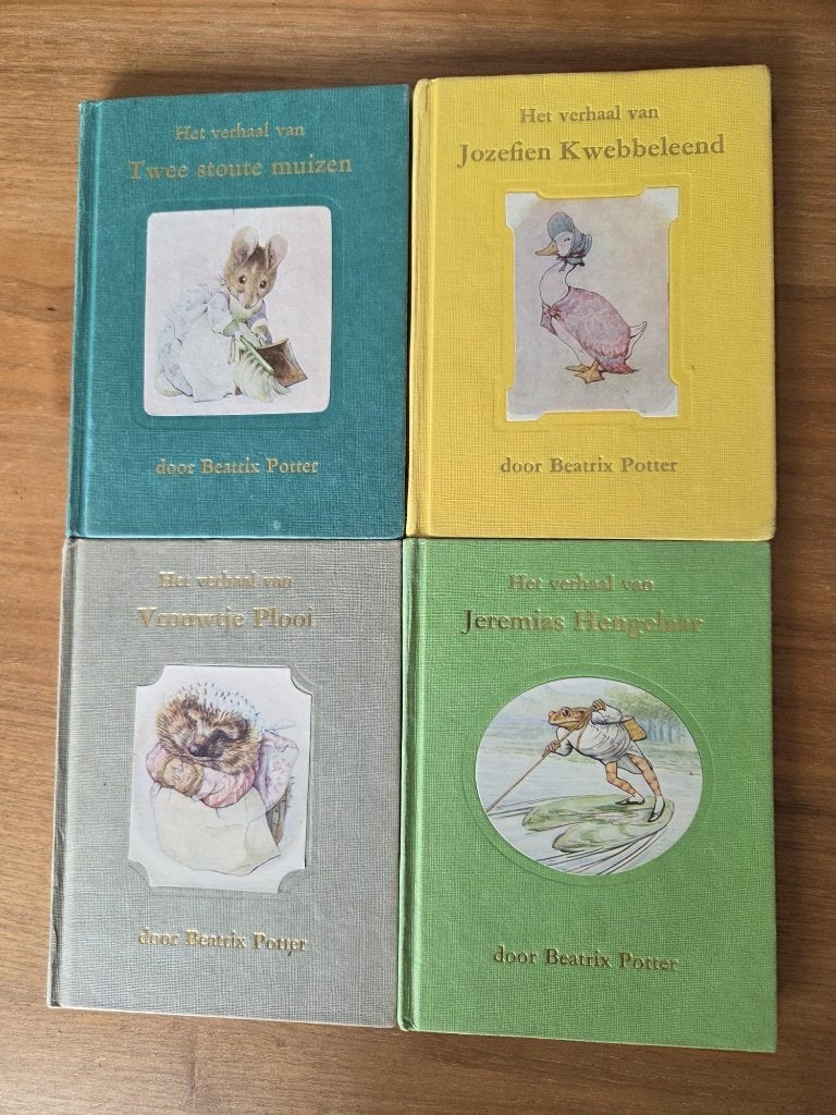 4 x Beatrix Potter boekjes (E 7.50 per stuk), Fictie algemeen, Jongen of Meisje, Ophalen of Verzenden, Zo goed als nieuw
