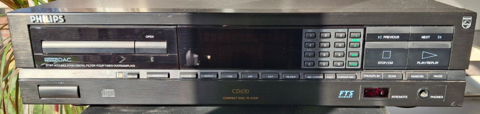 Philips CD630 CD-speler met afstandsbediening en handleiding, Ophalen of Verzenden, Zo goed als nieuw, Philips
