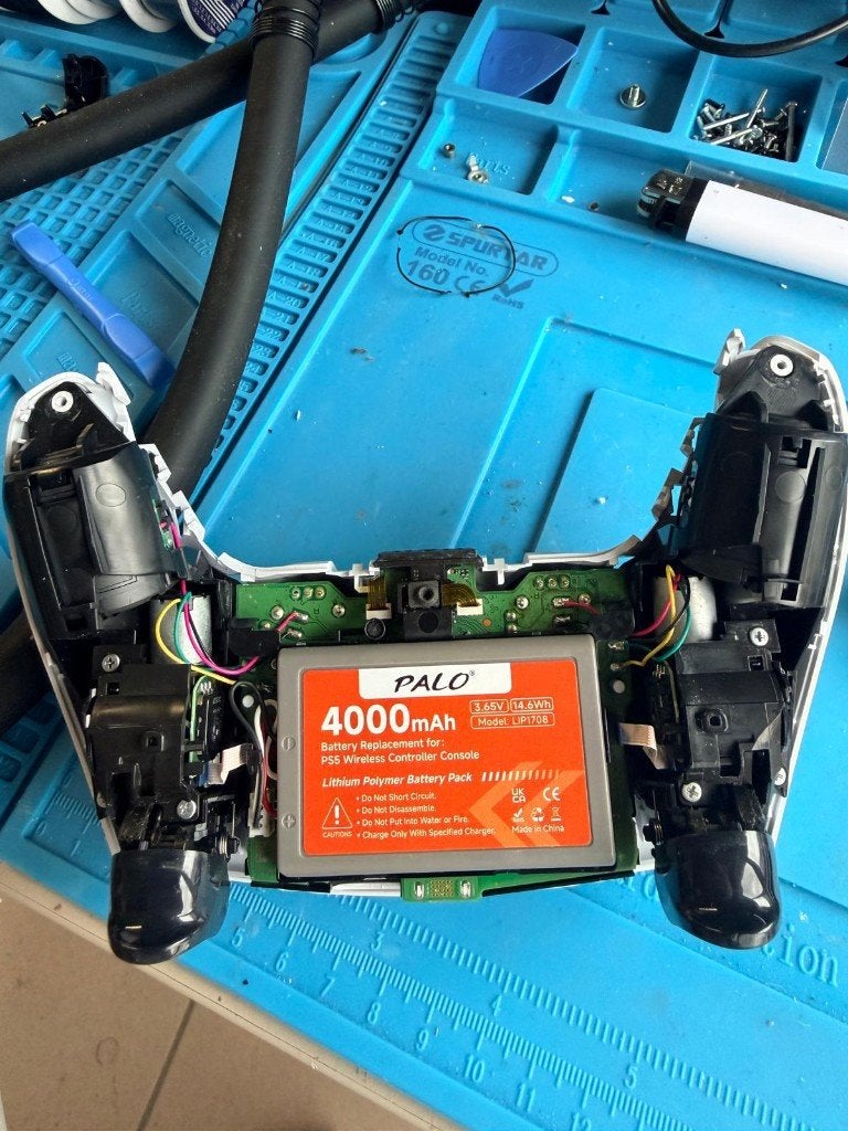 Foto 18 van PS5 Reparaties | Stick drift | HDMI | GTA 6 klaar maken