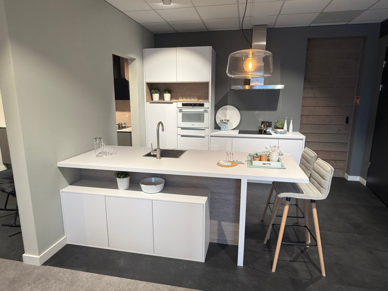 Prijsknaller showroomkeuken met Whirlpool | 5.850,-, Ophalen, Wit, Overige typen, Nieuw