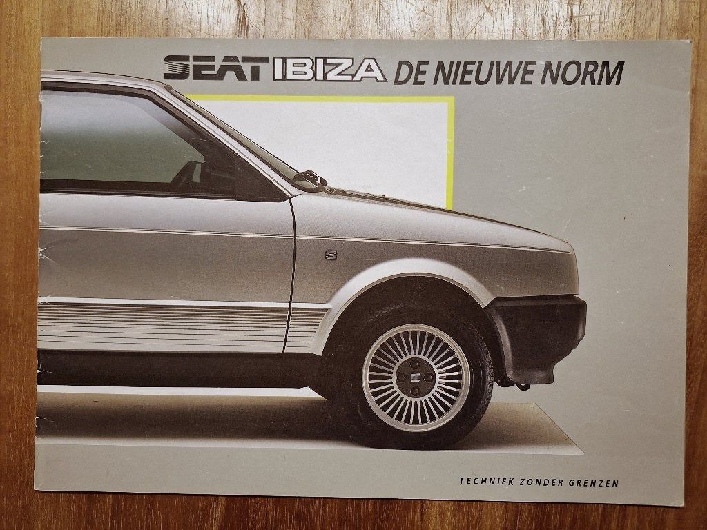 SEAT Ibiza brochure uit 1985, Boeken, Ophalen of Verzenden, Gelezen, Overige merken