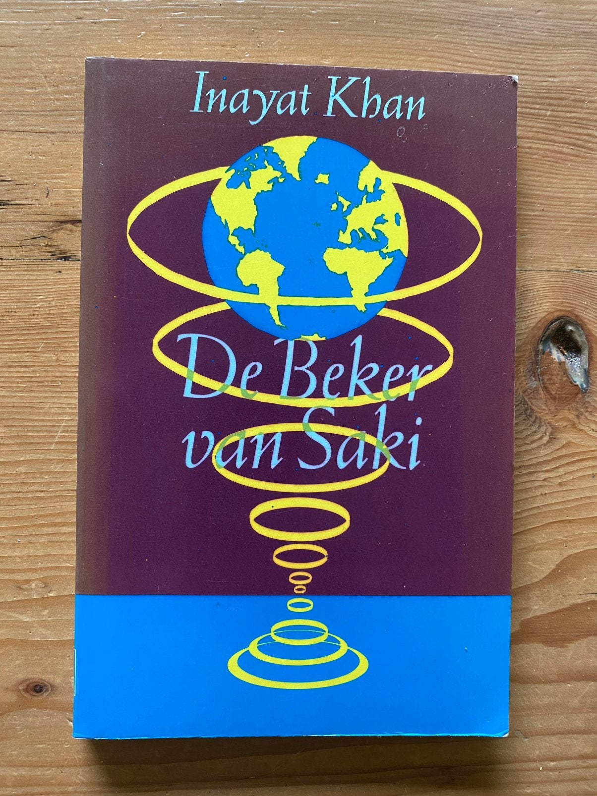 De beker van Saki - Inayat Khan, Ophalen of Verzenden, Gelezen, Achtergrond en Informatie