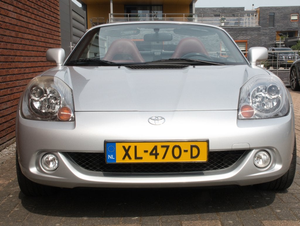 Toyota MR2 ZZW30 Cabrio 2004 Grijs, 4 cilinders, Cabriolet, 990 kg, Leder