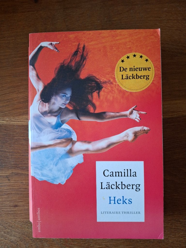 Camilla Lackberg; Heks, Ophalen of Verzenden, Gelezen