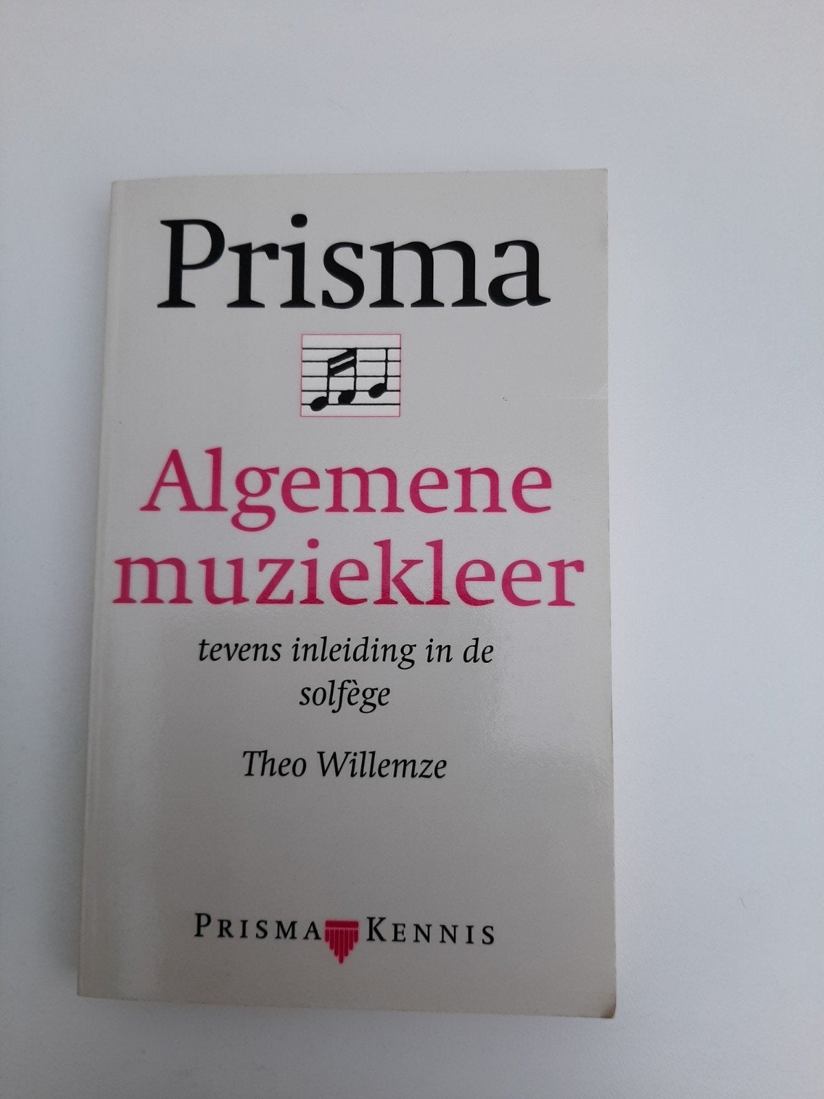 Prisma Algemene Muziekleer - Theo Willemze, Boeken, Muziek, Ophalen of Verzenden, Gelezen, Algemeen, Theo Willemze