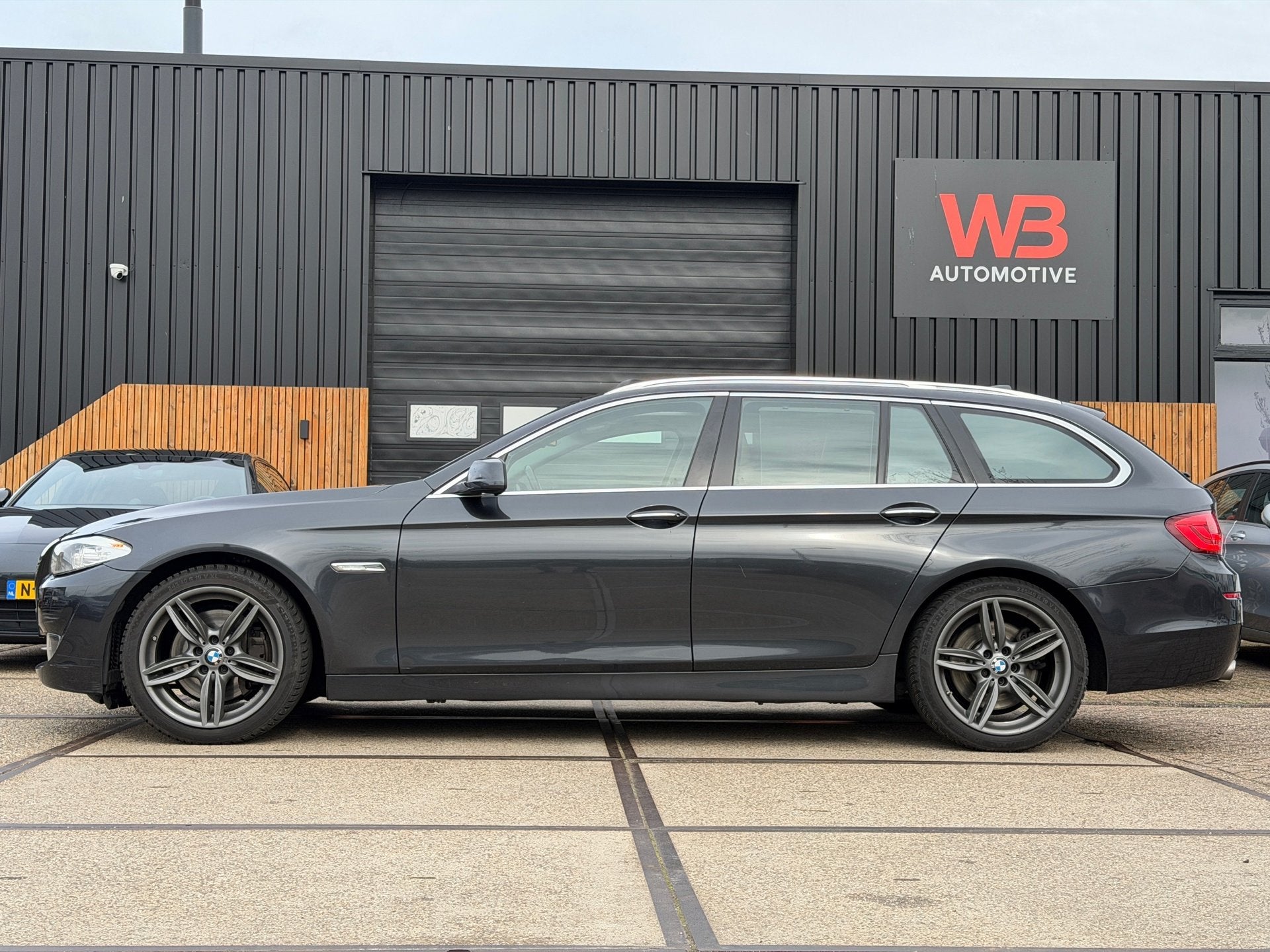 BMW 5-serie Touring 535d Upgrade Edition Pano Leder PDC Memo, Auto's, Automaat, Euro 5, Gebruikt, 2993 cc
