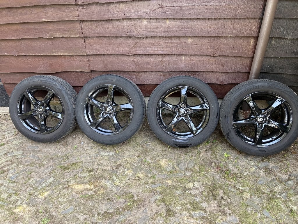 17" RC design velgen RC30 Zwart gelakt (SG) met zomerbanden, Auto-onderdelen, Ophalen, Velg(en), 17 inch, Personenwagen