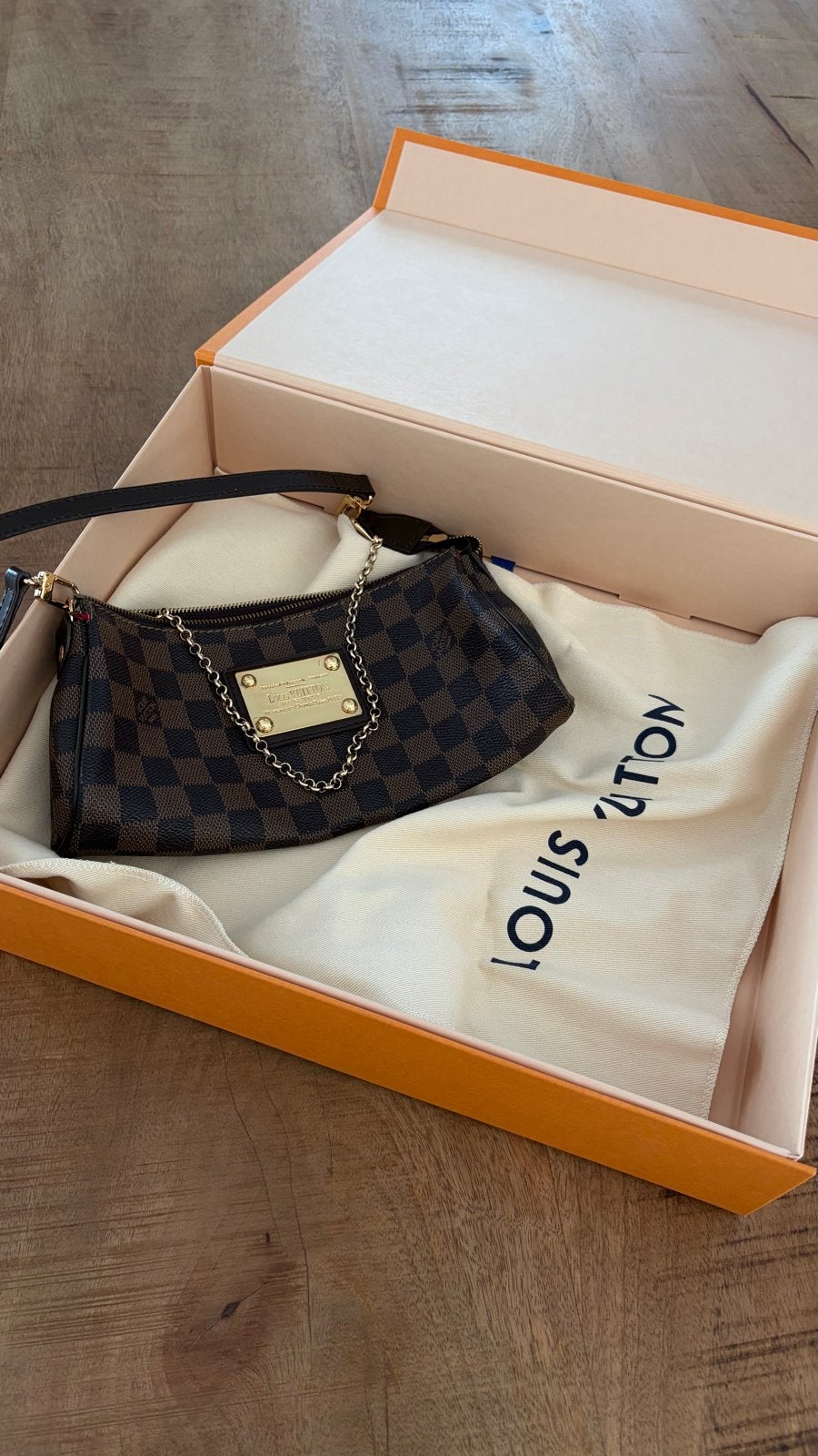 Louis Vuitton Eva clutch Damier Ebene, Ophalen of Verzenden, Zo goed als nieuw, Bruin, Schoudertasje