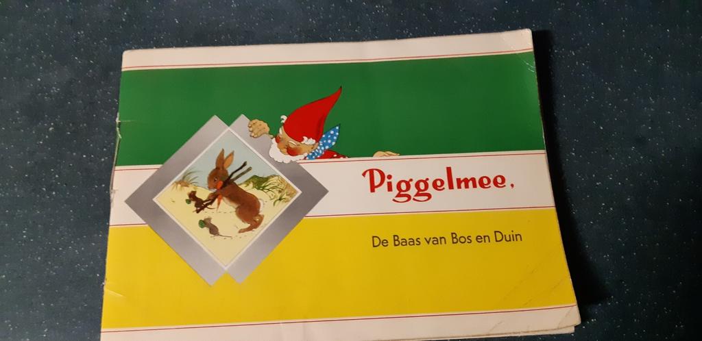 Piggelmee  3 boeken, Ophalen of Verzenden, Gelezen