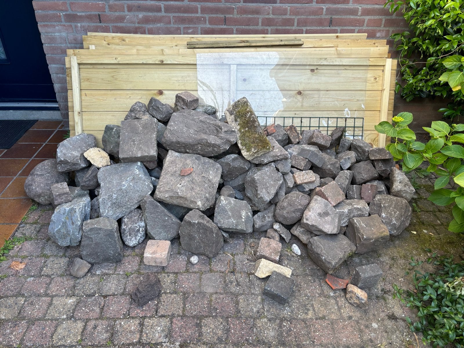 Diverse partij rotsen en keien voor tuin, Tuin en Terras, Ophalen, Gebruikt, Grijs, Kei