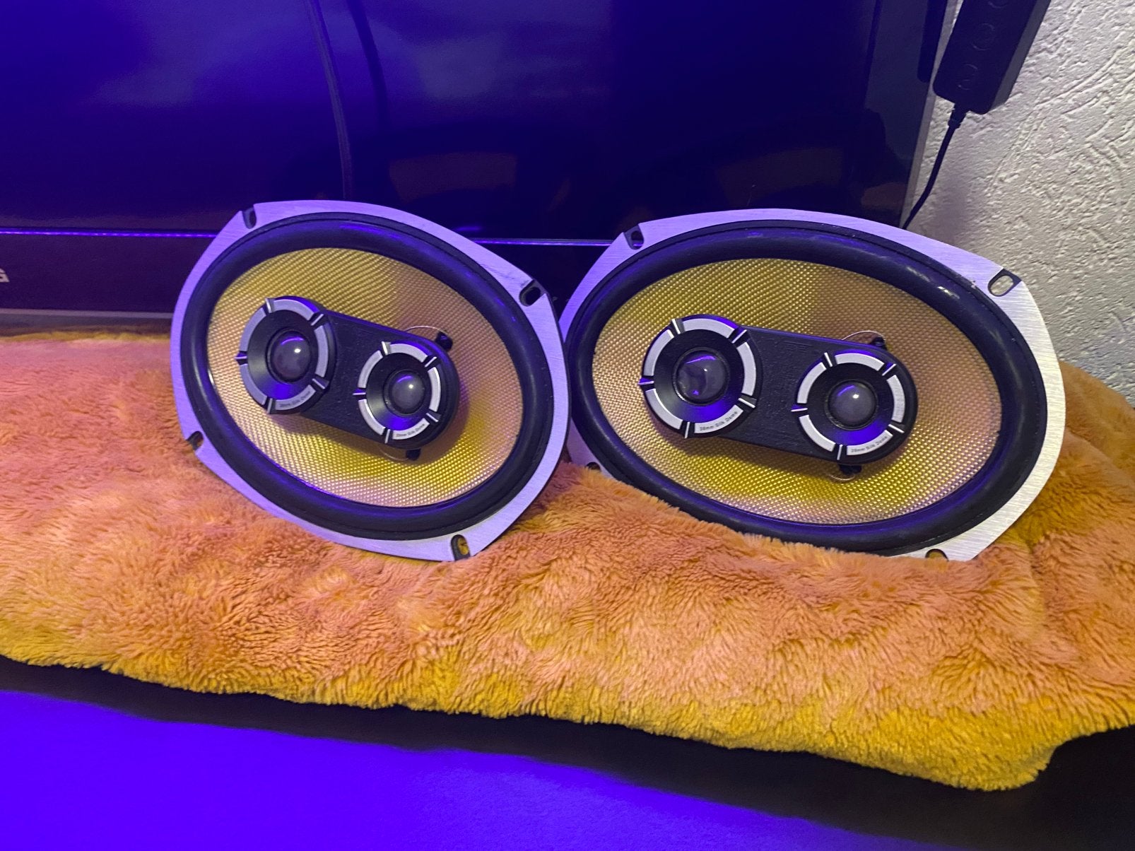Speakers voor auto, Auto diversen, Ophalen of Verzenden, Zo goed als nieuw