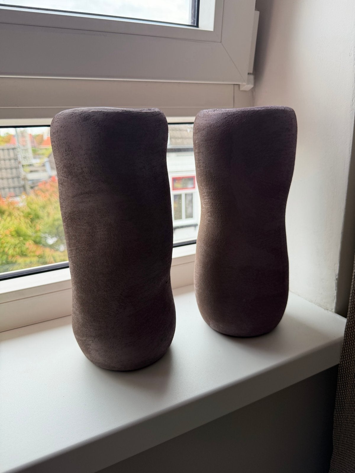 Bruine Japandi Organische Bloempotten - Intratuin Stijl, Ophalen of Verzenden, Zo goed als nieuw, Overige materialen