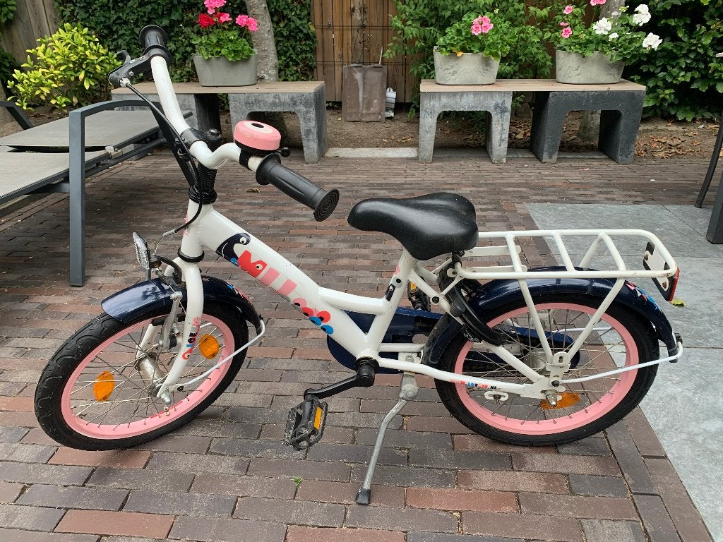kinderfiets Loeki 16 inch wielen, Fietsen en Brommers, Fietsen | Kinderfietsjes, Ophalen, Terugtraprem, 16 tot 20 inch, Loekie