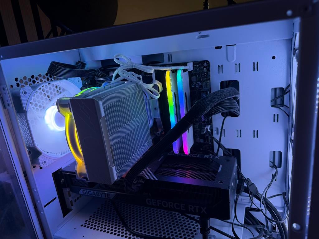 Gaming Pc, Ophalen, 32 GB, Zo goed als nieuw, Gaming