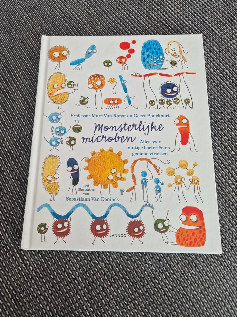 Monsterlijke microben - Alles over bacteriën en virussen, Ophalen of Verzenden