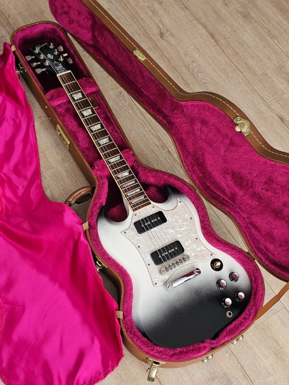 Gibson SG standard met P-90 elementen (in)ruil, Ophalen of Verzenden, Gebruikt, Solid body, Gibson