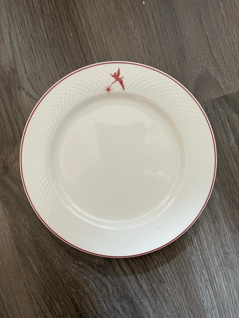 Villeroy & Boch Easy bord met rode rand en ster, Ophalen of Verzenden, Zo goed als nieuw, Bord(en), Overige stijlen