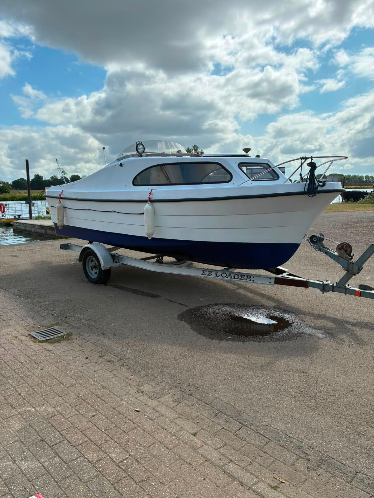 Shetland compleet refit onder gaan, Ophalen, Buitenboordmotor, Trailer, Zo goed als nieuw