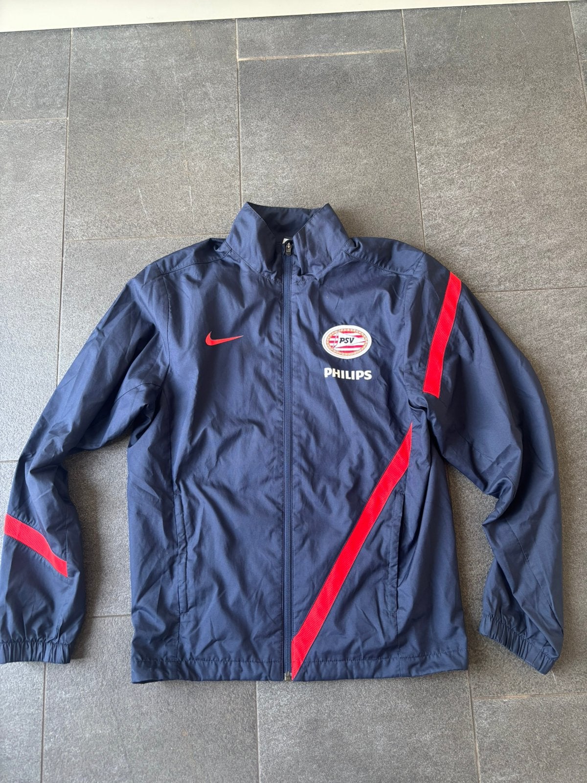 PSV Trainingsjack 2011/2012 maat “S”, Ophalen, Blauw, Voetbal, Gedragen